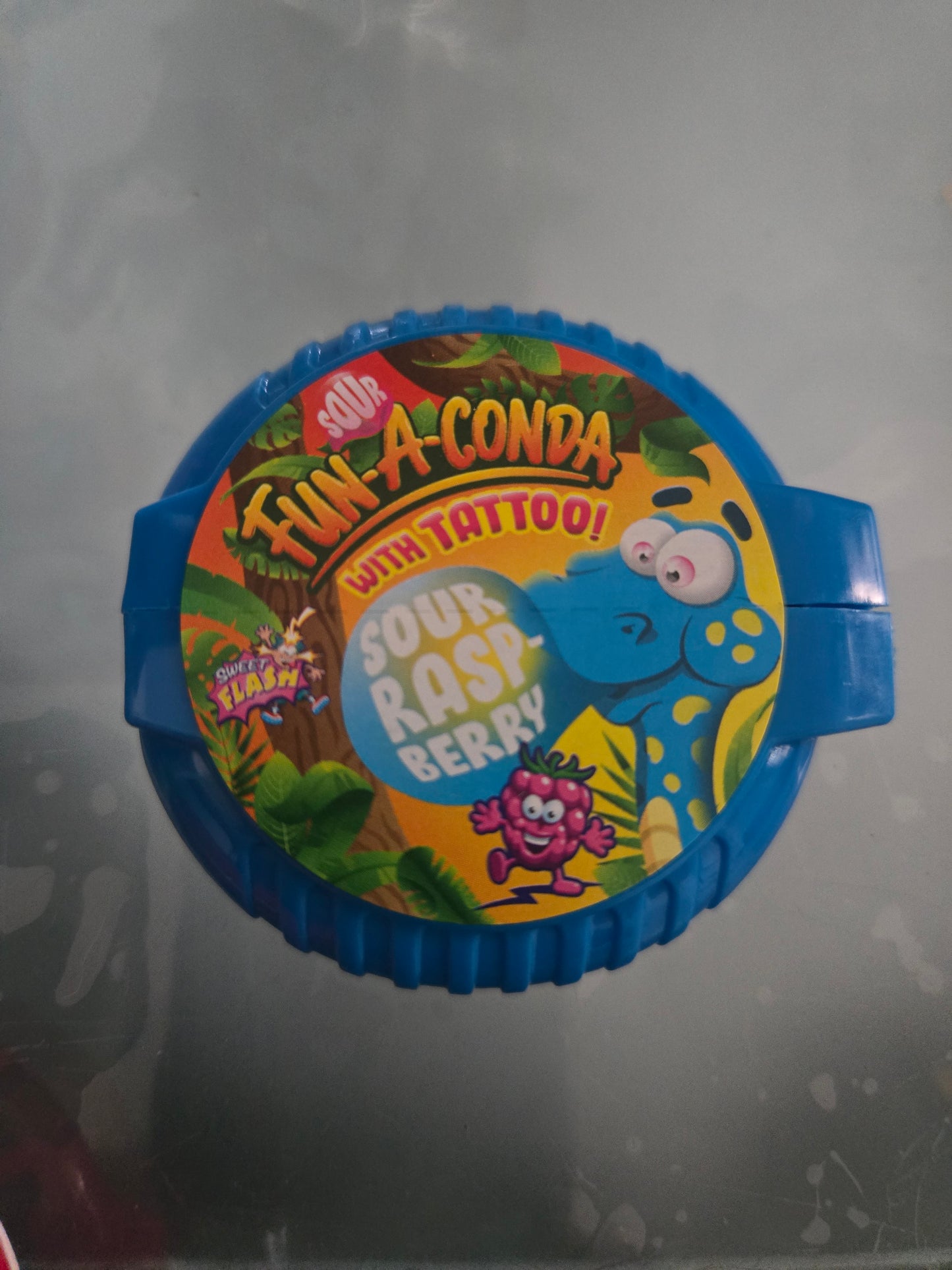Fun-a-Conda, Kaugummi mit Tattoo 30er - Display mit 30 Rollen
